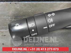 Toyota Yaris Light switch O714242 photo 2