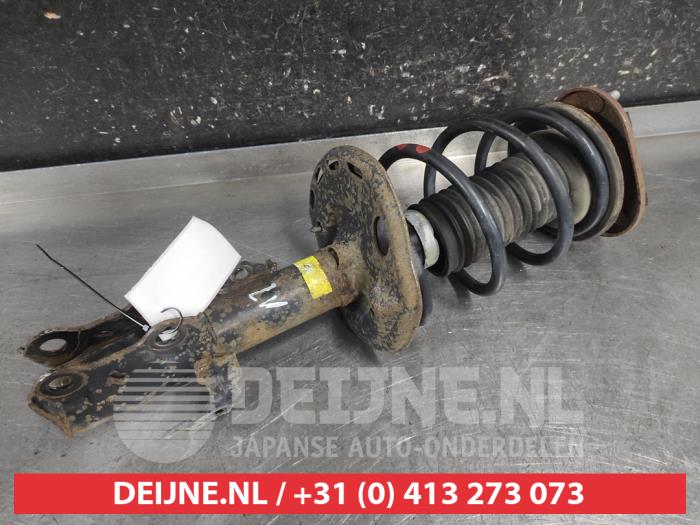 Toyota Auris Schokdemperpoot links-voor O714265