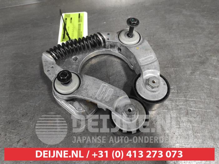 Gebruikte Spanner multiriem Hyundai Santa Fe V (MX5) 1.6 T-GDI PHEV 4WD Prijs op aanvraag aangeboden door V.Deijne Jap.Auto-onderdelen BV