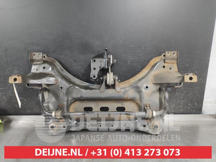 Gebruikte Subframe Nissan Qashqai (J11) 1.2 DIG-T 16V Prijs op aanvraag aangeboden door V.Deijne Jap.Auto-onderdelen BV