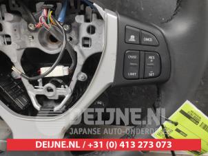 Suzuki S-Cross Steering wheel O714575 photo 3