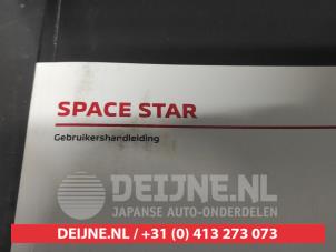 Mitsubishi Space Star Instruction Booklet O714577 photo 2