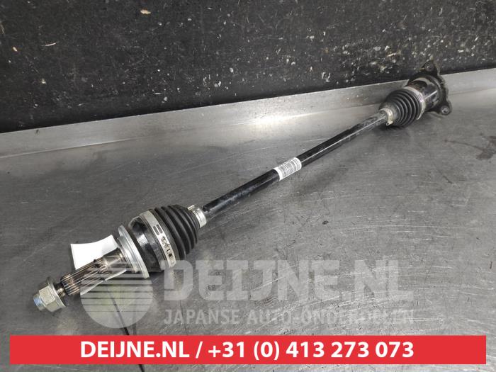 Suzuki S-Cross Aandrijfas rechts-achter O714629