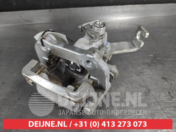 Suzuki S-Cross Remklauw (Tang) links-achter O714633