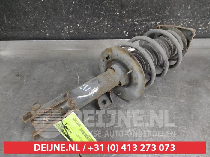 Hyundai I30 Schokdemperpoot links-voor O714720