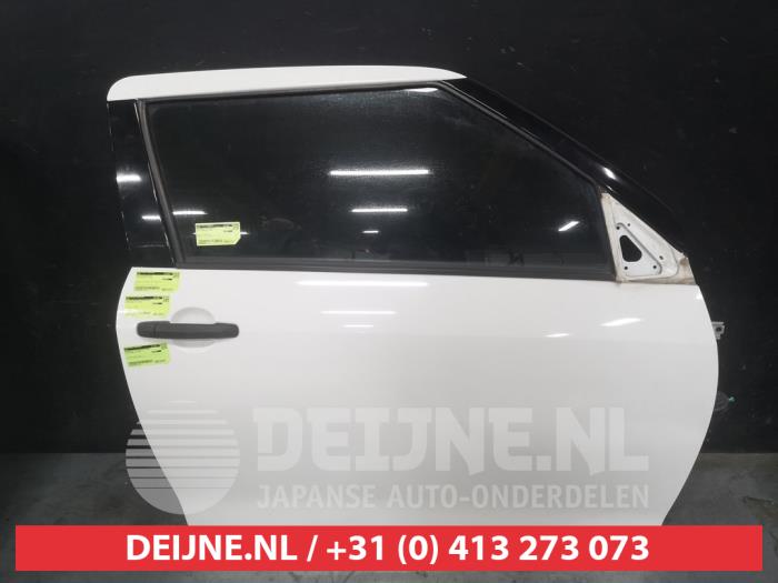 Suzuki Swift Tür 2-türig rechts O714723