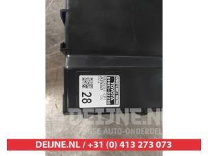 Toyota Corolla Steuergerät-Hybrid-Batterie O714807 foto 3