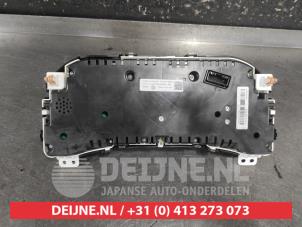 Suzuki Swift Kilometerteller KM O714874 foto 2