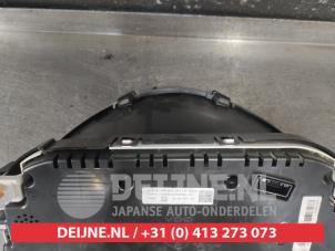 Suzuki Swift Kilometerteller KM O714874 foto 3