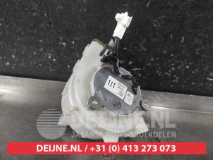 Toyota Prius Akkulüfter O714883 foto 2