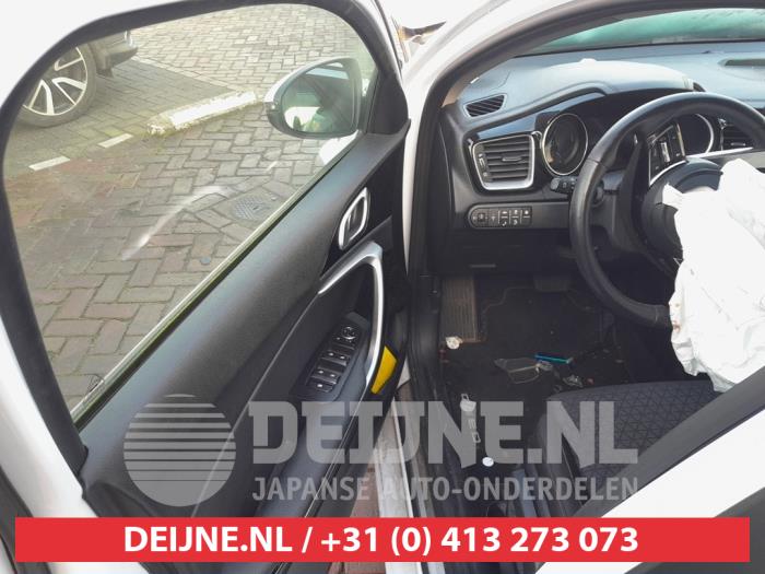 Kia Ceed Sportswagon Multi-functional window switch O714908