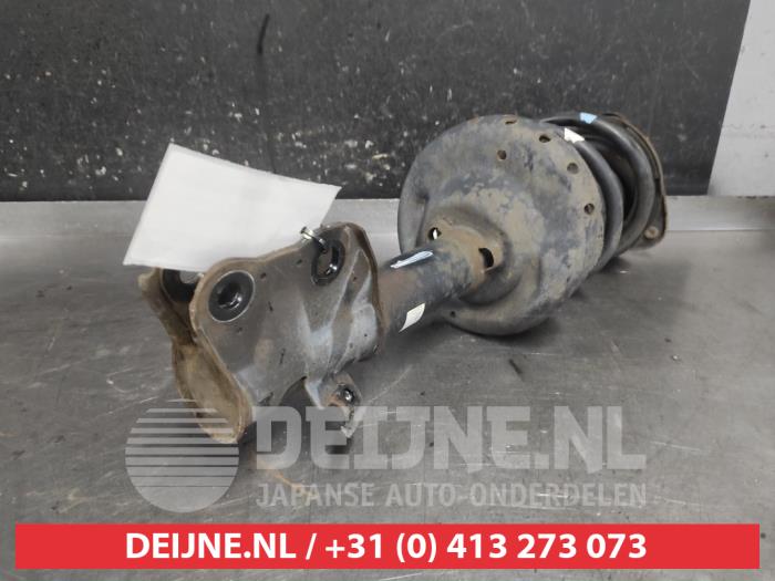 Subaru Forester Stoßdämpferstrebe links vorne O714999