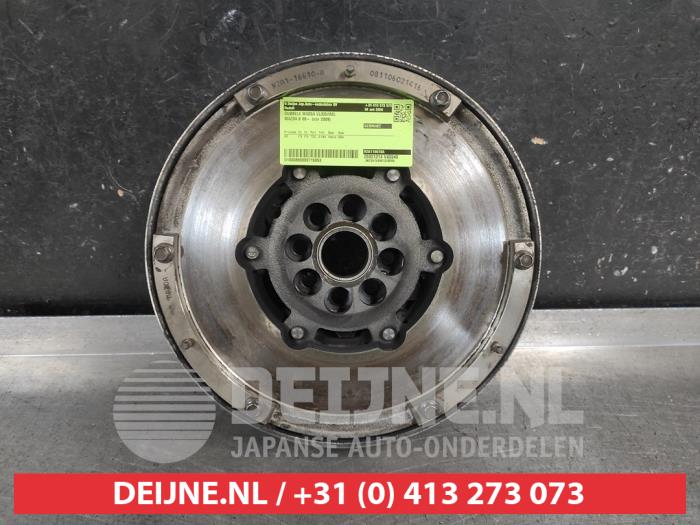 Mazda 6 Dubbele massa vliegwiel O715053