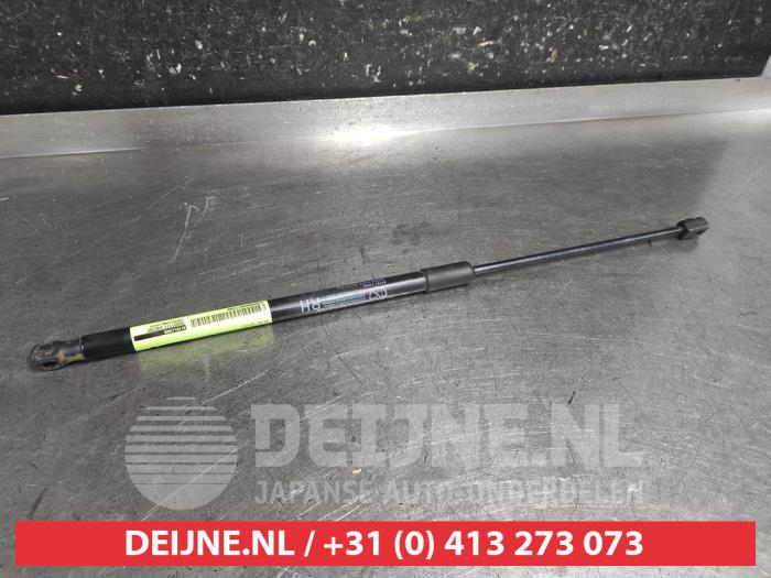 Kia Ceed Rear gas strut, right O715068