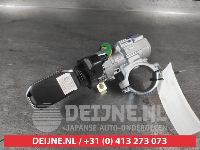 Kia Ceed Ignition lock + key O715072