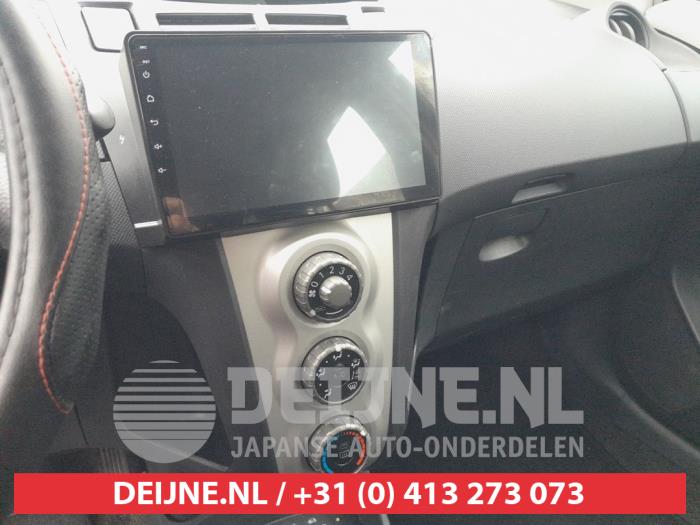 Toyota Yaris Heater control panel O715131