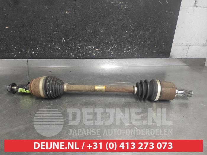 Kia Ceed Aandrijfas links-voor O715175