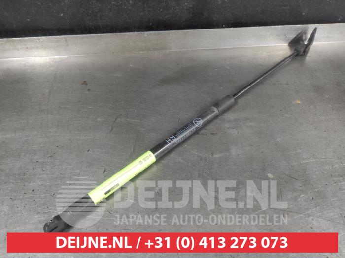 Kia Ceed Gasdämpfer rechts hinten O715179
