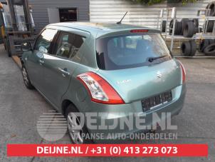 Suzuki Swift Portierruit 4Deurs links-achter O715218 foto 2