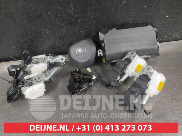 Toyota Rav-4 Vollzähligkeit Airbags O715312