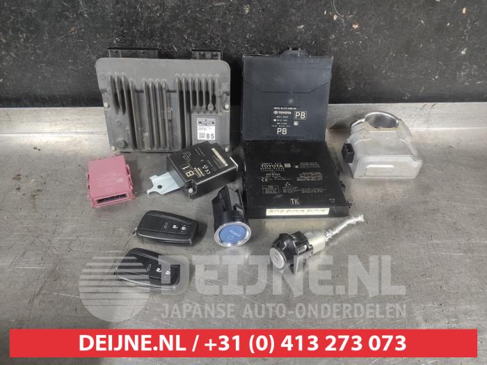 Toyota Rav-4 Schlossset Zylinder (komplett) O715362
