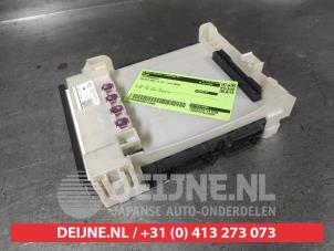 Toyota Rav-4 Sicherungskasten O715363 foto 2