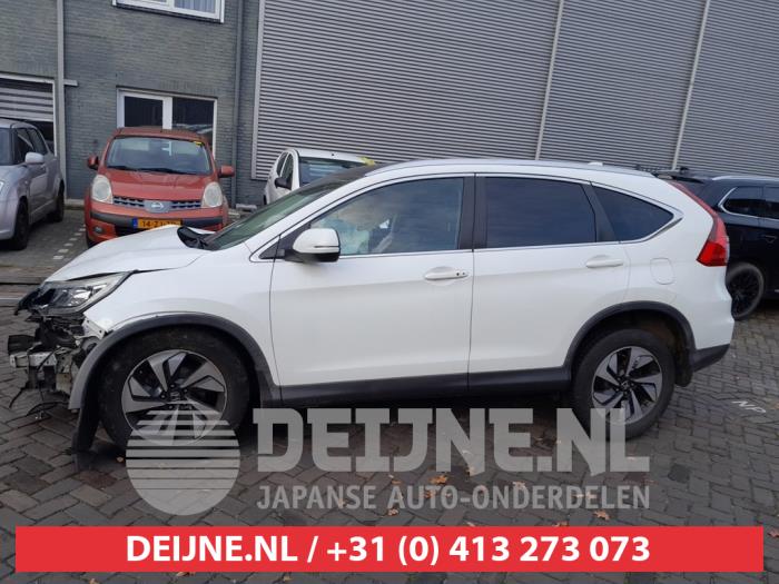 Honda CR-V Rear door window 4-door, left O715343