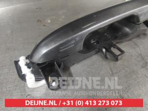 Toyota Rav-4 Door handle 4-door, front left O715368 photo 2