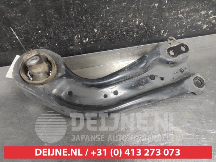Toyota Rav-4 Querlenker links hinten O715394