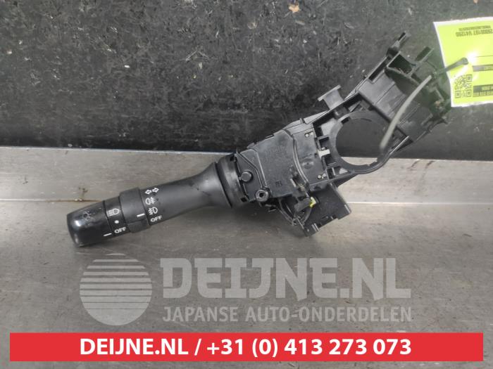Toyota Yaris Light switch O715472