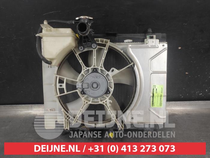 Toyota Yaris Radiator O715487