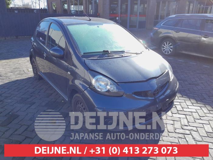 Toyota Aygo Koplamp rechts O715496