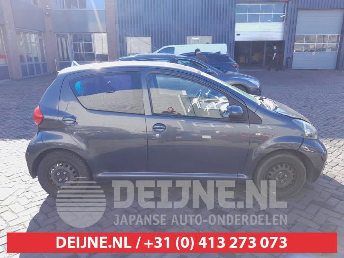 Toyota Aygo Portierruit 4Deurs rechts-voor O715511
