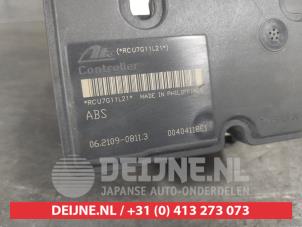 Suzuki Swift ABS pump O715538 photo 3