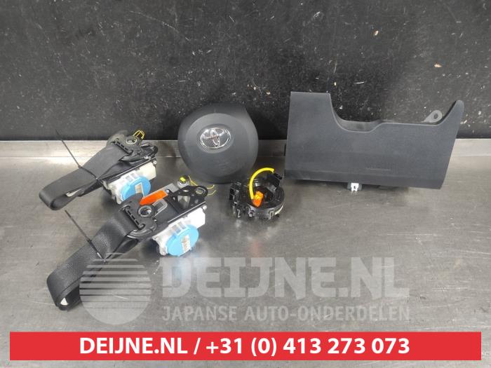 Toyota Yaris Vollzähligkeit Airbags O715545