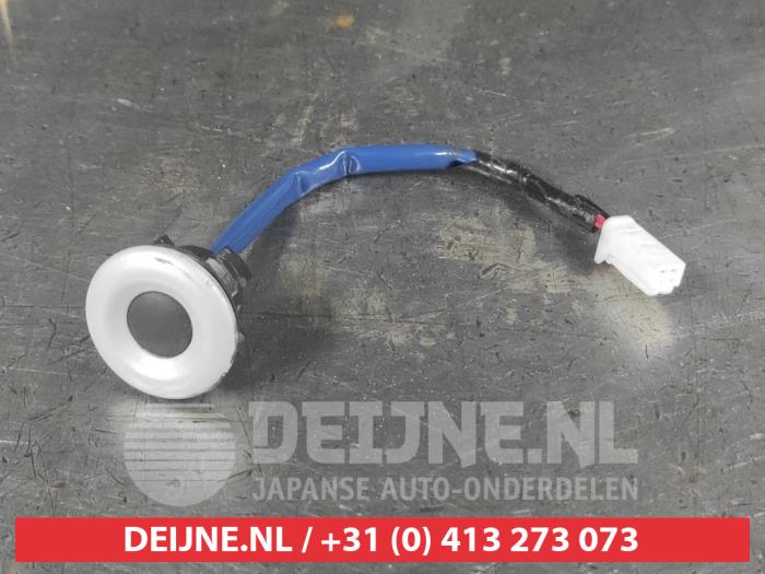 Mitsubishi Space Star Keyless schakelaar O715868