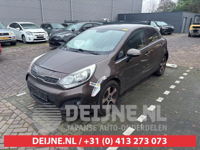 Kia Rio Nebelscheinwerfer links vorne O715902