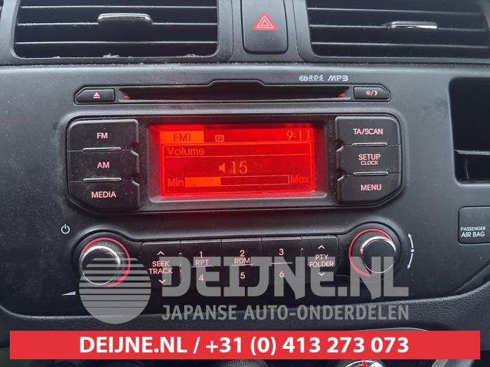 Kia Rio Radio O715929