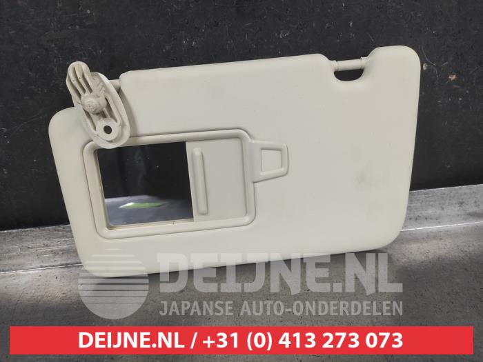 Hyundai Inster Zonneklep O715946