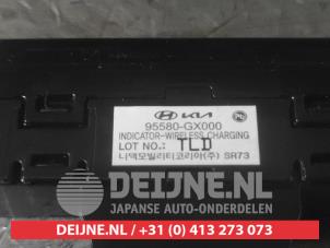 Hyundai Inster Wireless charger O715963 photo 2