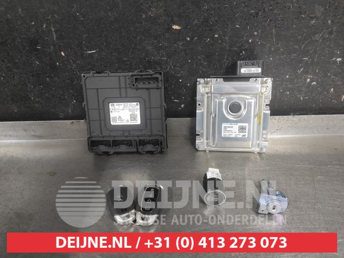 Hyundai Inster Engine management computer O715975
