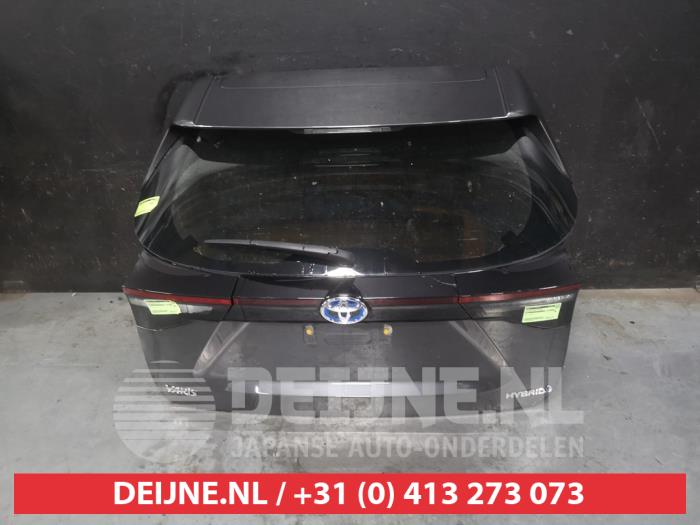 Toyota Yaris Cross Tailgate O716016