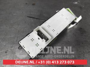 Kia Rio Multi-functional window switch O716149 photo 2