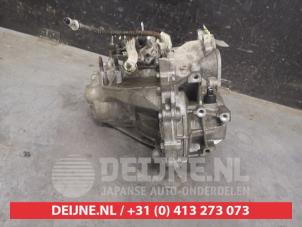 Mitsubishi Lancer Gearbox O716190 photo 2