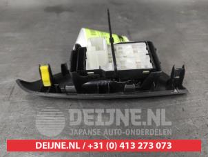 Toyota Aygo Multi-functional window switch O716202 photo 2