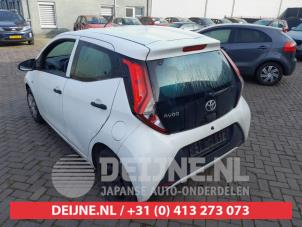 Toyota Aygo Taillight, right O716211 photo 3