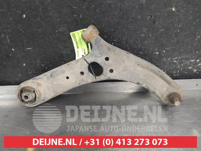 Kia Rio Querlenker unten rechts vorne O716242