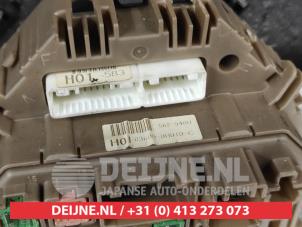 Toyota Aygo Tacho - Kombiinstrument KM O716285 foto 3
