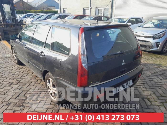 Mitsubishi Lancer Achterbumper O716263