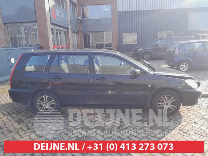 Mitsubishi Lancer Extra Ruit 4Deurs rechts-achter O716269